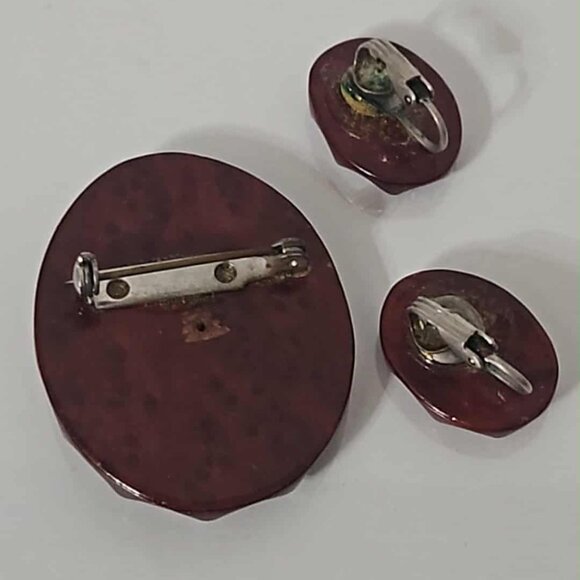 Vintage Art Nouveau Earth Mother Cameo Pin & Clip Earrings - Picture 4 of 4